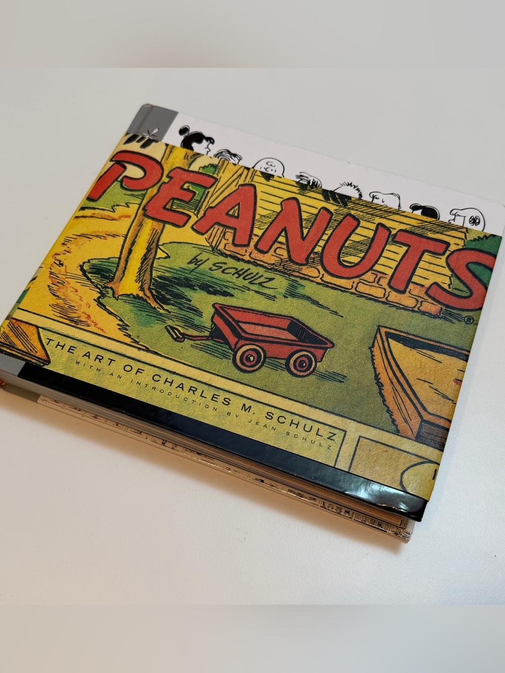 Hardcover Book Peanuts: The Art of Charles Schulz Brand New Charlie Brown,Snoopy